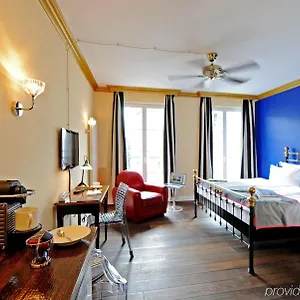 Bob W Mitte Hotel apartamentowy